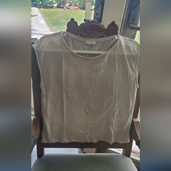 Club Monaco Super Soft Capped Sleeve Summer Tee Small - Picture 2 of 8